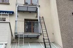 Balcon pour acces pompier